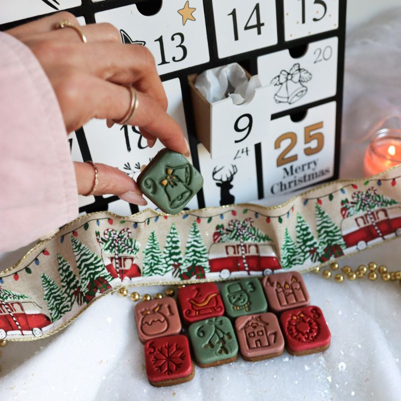 Make Your Own Advent Calendar Biscuit Baking and Decorating Kit