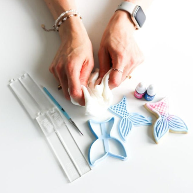 Mermaid Dreams Biscuit Baking and Decorating Starter KitMermaid Dreams Biscuit Baking and Decorating Starter Kit