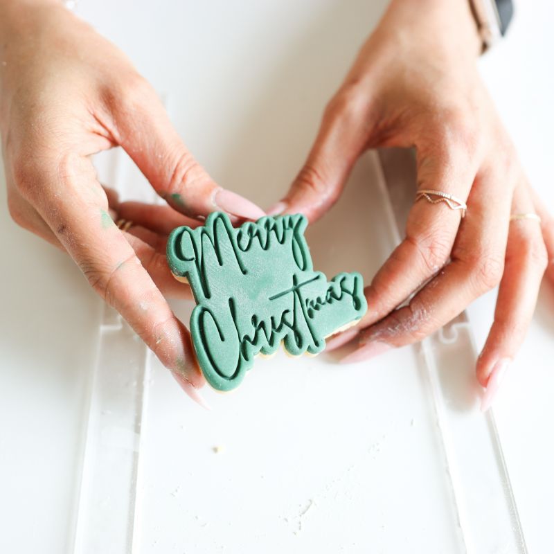 Cookie-licious Christmas Biscuit Baking and Decorating Kit