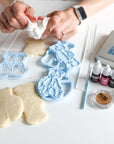 Cuddly Crunch Biscuit Baking and Decorating Kit